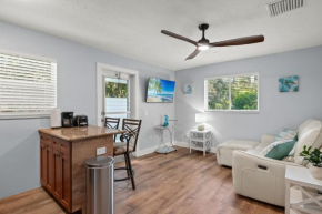 2 Bed 2 Bath Modern Naples Beach Bungalow